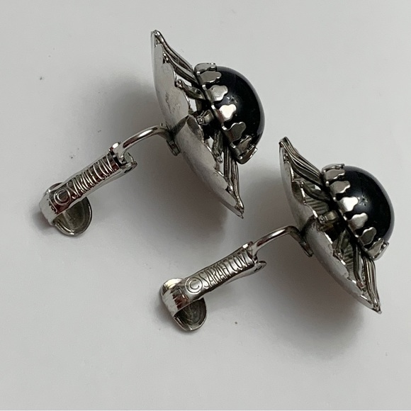 Sarah Coventry vintage southwest concho style clip on earrings - Picture 2 of 10